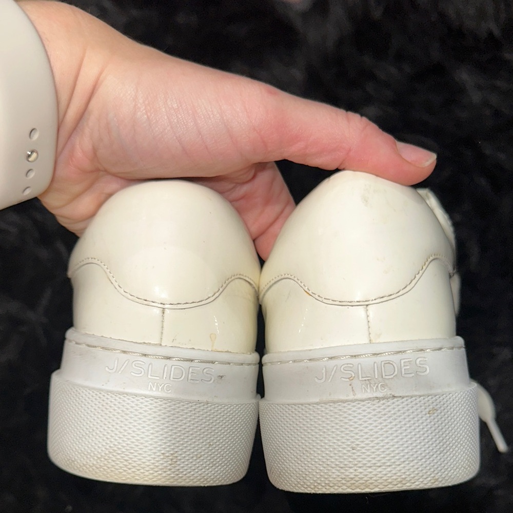 J Slides Cream Sneakers for Women - Picture 6 of 7